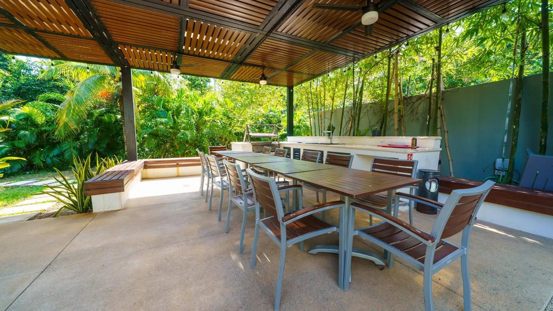7 Bedroom Private Villa In Tulum Country Club - Private Pool - Beach Access & Golf - Fits 14 People Akumal